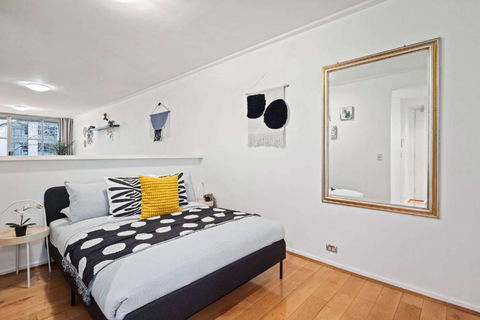 A Stylish Studio For 6 Next To Darling Harbour - Great Ocean Road Tourism 1