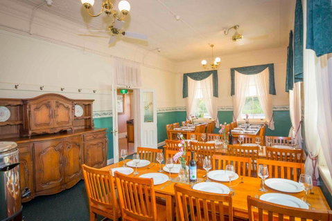 Abernethy House & Cottage - Great Ocean Road Tourism 1