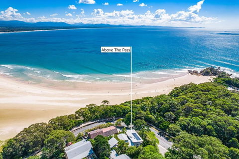 Above The Pass - Great Ocean Road Tourism 1
