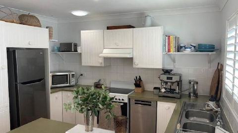 Absolute Beach Front - Great Ocean Road Tourism 4