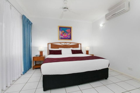 Absolute Beachfront Apartment - Great Ocean Road Tourism 4