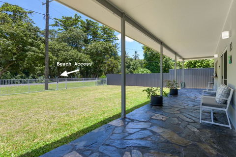 Absolute Beachfront Family Home - Cooya - Great Ocean Road Tourism 2