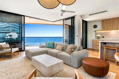 Absolute Beachfront Luxury Apartment - Great Ocean Road Tourism 0