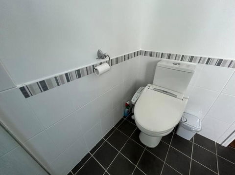 Absolutely Lakeside House, Quiet And Peace - Great Ocean Road Tourism 3