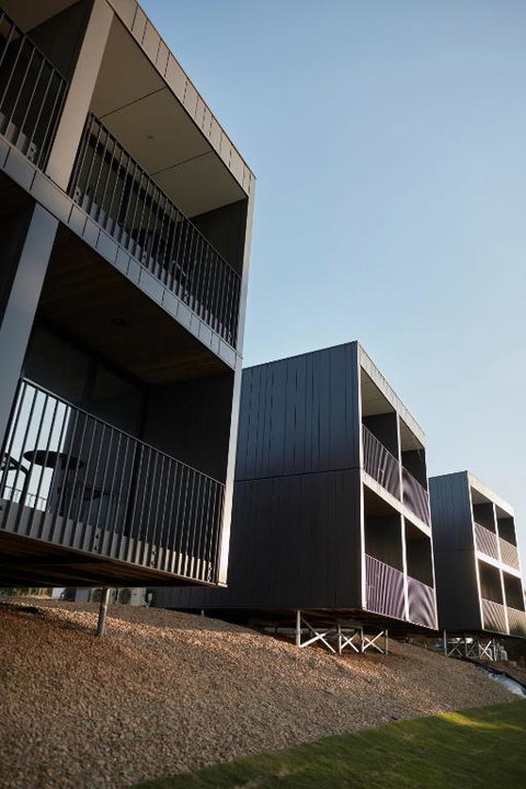 Accommodation @ Curlewis - Great Ocean Road Tourism 2