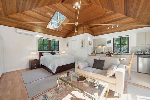 Acer Corner - Great Ocean Road Tourism 1