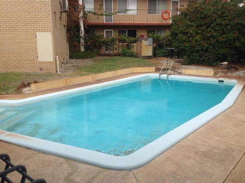 Affordable Inglewood Apartment+Pool - Great Ocean Road Tourism 2