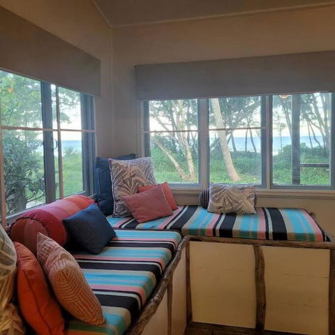 Absolute Beachfront Cottage - Great Ocean Road Tourism 3