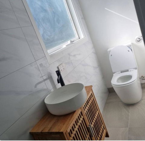 A Comfortable And Quiet 2bedroom House And A 1bedroom Bungalow - Great Ocean Road Tourism 0