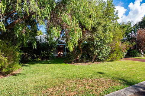 A Fairy Wren Cottage - Great Ocean Road Tourism 1