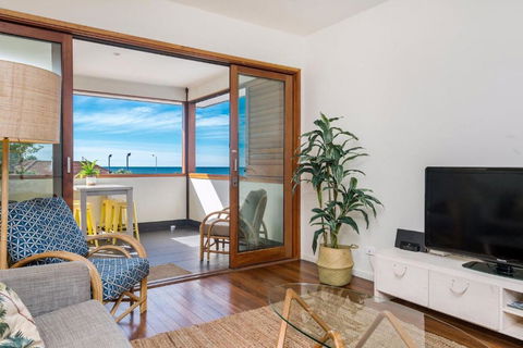 A Perfect Stay - Quiksilver Apartments The Pass - Great Ocean Road Tourism 4