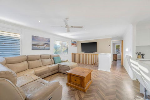 Absolute Waterfront - Great Ocean Road Tourism 2