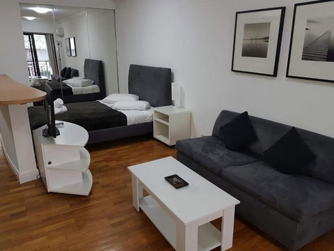 Accommodation Sydney Potts Point Pet Friendly Studio Apartment With Balcony - Great Ocean Road Tourism 2