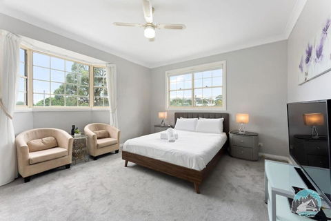 Aircabin - Blakehurst - Spacious - 5 Beds House - Great Ocean Road Tourism 1