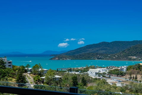 Airlie Nights - Great Ocean Road Tourism 0