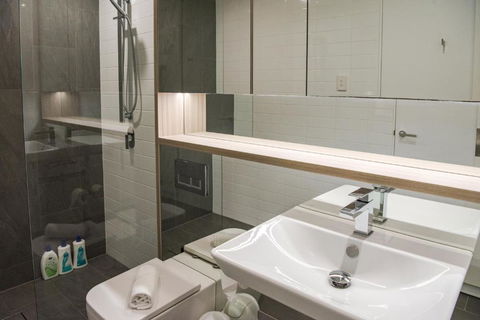 AirTrip Apartments On Tribune Street - Great Ocean Road Tourism 2