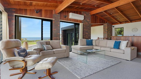 Aisling Saifir - Great Ocean Road Tourism 2