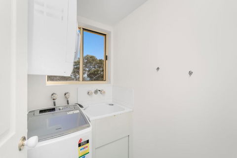 Alexander Beachfront Apartments - Great Ocean Road Tourism 4