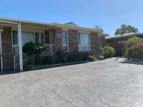 All In 3 Bedrooms,Fairfield West - Great Ocean Road Tourism 2