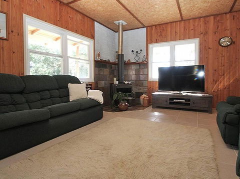 ALOHA AMITY - Great Ocean Road Tourism 4