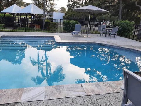 Aloha Rainbow Beach - Great Ocean Road Tourism 0