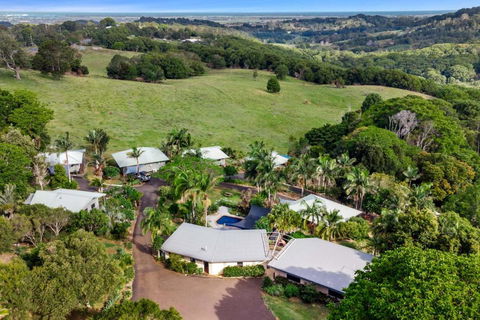 Alstonville Country Cottages - Great Ocean Road Tourism 3