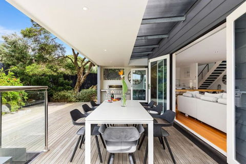 Amalfi Dream - Pool, Spa, Walk To Beach And Shops - Great Ocean Road Tourism 3