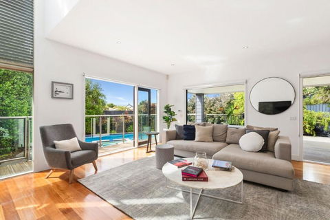 Amalfi Dream - Pool, Spa, Walk To Beach And Shops - Great Ocean Road Tourism 4