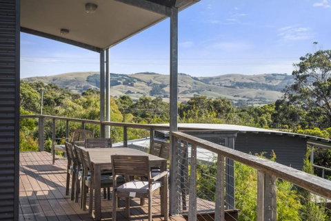 Amaroo - Great Ocean Road Tourism 0