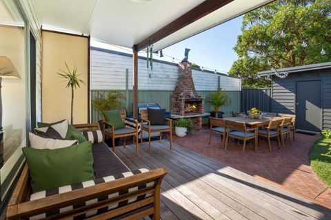 Amaroo - Pet Friendly - 2 Mins Walk To Beach - Outdoor Fireplace - Great Ocean Road Tourism 0