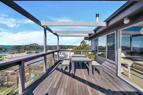 Amazing Views At Hyams Beach - Great Ocean Road Tourism 3
