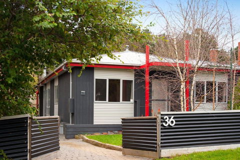 Amici - Great Ocean Road Tourism 0