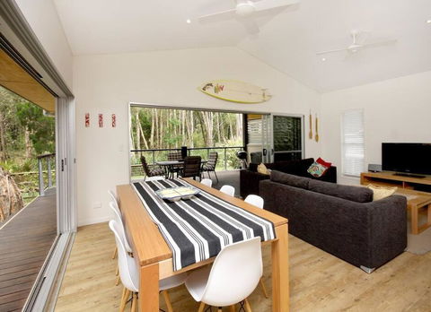 AMIRI AMITY POINT - Great Ocean Road Tourism 3