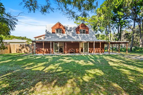 Amity Oasis - Great Ocean Road Tourism 0