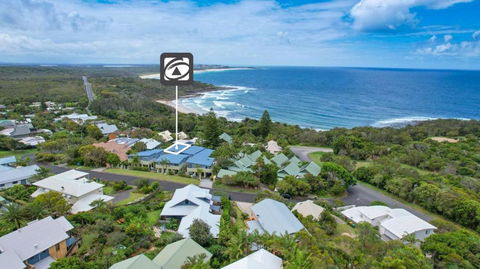 Angourie Blue 7 - Great Ocean Road Tourism 3