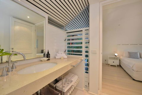 Anjea - Luxury 5 Bedroom Home By The Beach - Great Ocean Road Tourism 3