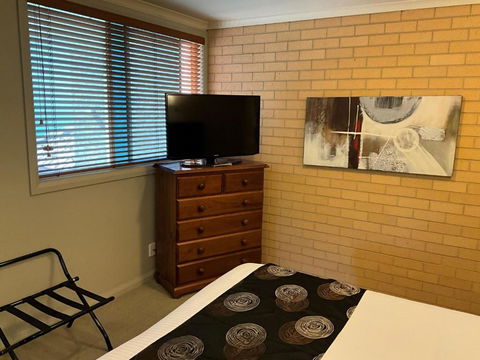 Albury Georgian Motel & Suites - Great Ocean Road Tourism 1