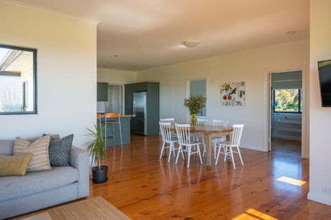 Antechamber Bay Retreats - Great Ocean Road Tourism 1