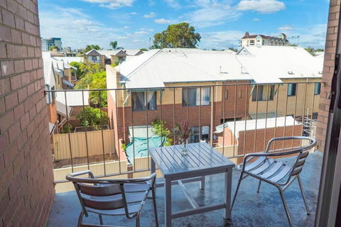 Apartment 11 Burswood - Great Ocean Road Tourism 4