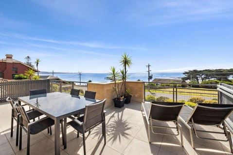 Apartment 12 Pacific Apartments - Great Ocean Road Tourism 0