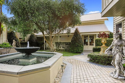 Apollo Bay Guesthouse - Great Ocean Road Tourism 0