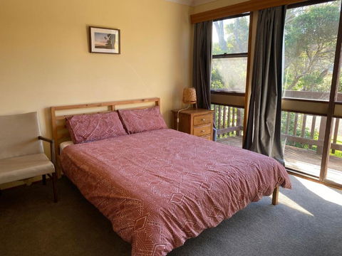 Aqua - Great Ocean Road Tourism 4