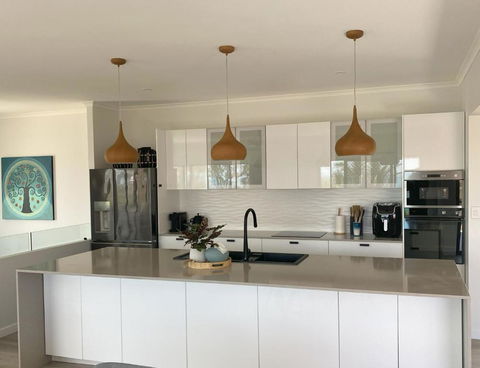ARay At Cooee Bay - Apt A - Beach House Yeppoon - Great Ocean Road Tourism 0