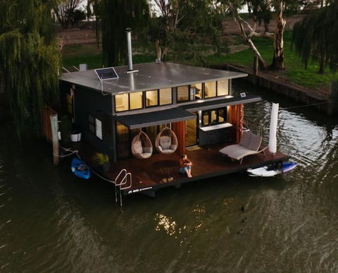 Ark-imedes - Unique Float Home On The Murray River - Great Ocean Road Tourism 0