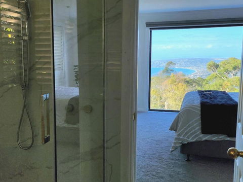 Arthurs Holiday Villa - Great Ocean Road Tourism 2