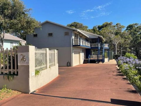 Ashani - My House Is Your House. - Great Ocean Road Tourism 0