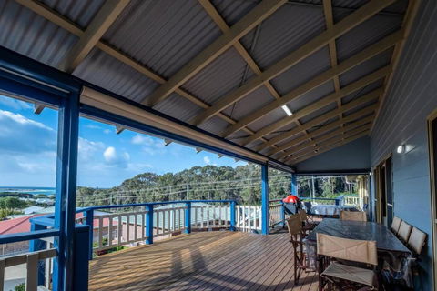Ashani - My House Is Your House. - Great Ocean Road Tourism 3