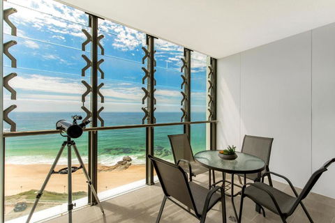 Astra Apartments Newcastle Beach - Great Ocean Road Tourism 1