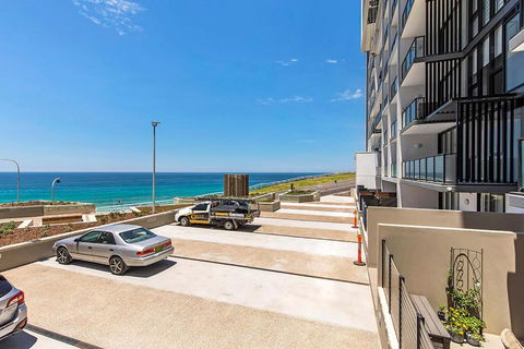 Astra Apartments Newcastle Beach - Great Ocean Road Tourism 4