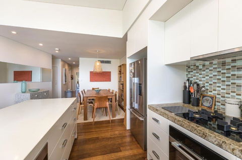 At Waves Penthouse Unit15 - Great Ocean Road Tourism 3